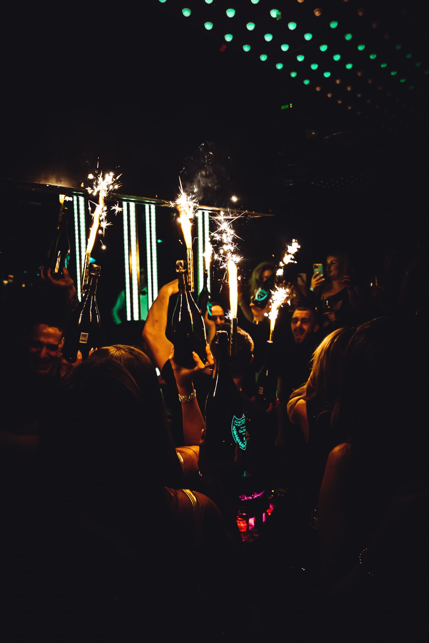 Are There Hidden Costs With London Nightclub Tables?