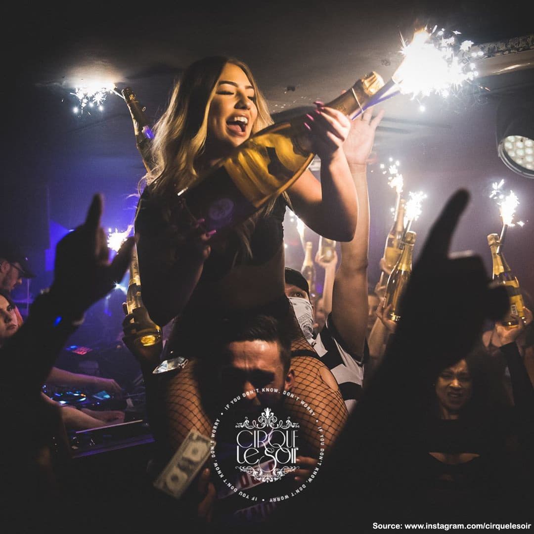 Cirque Le Soir Table Prices