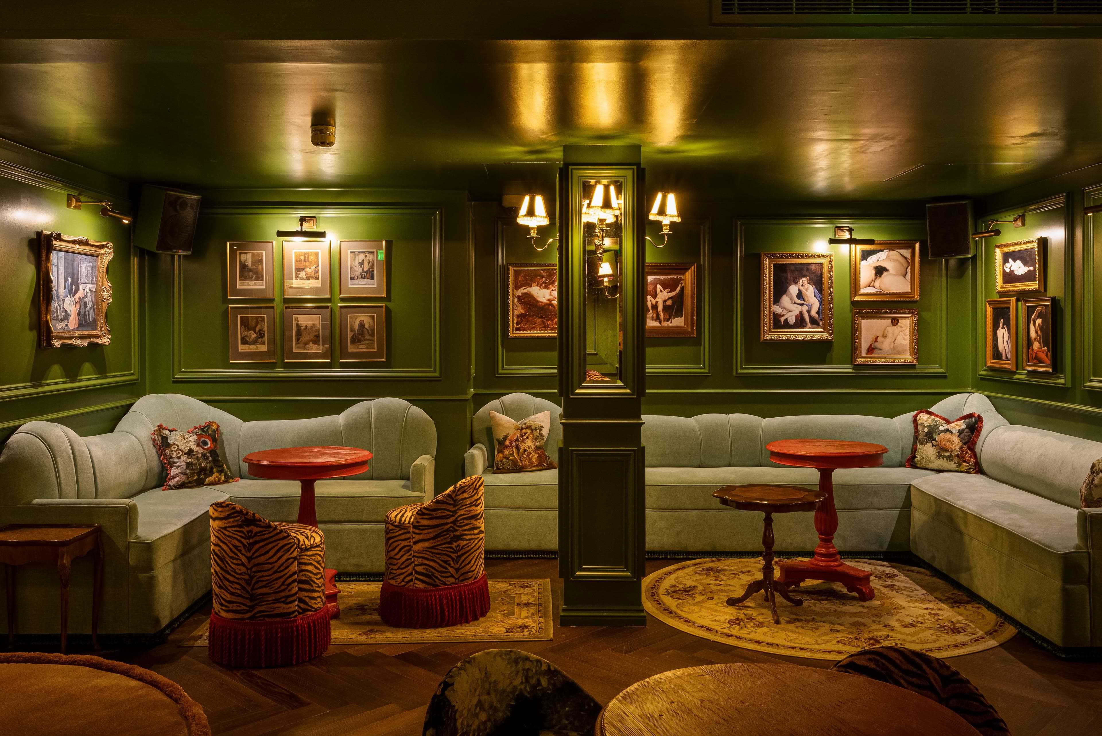 Dear Darling Nightclub Events Guide