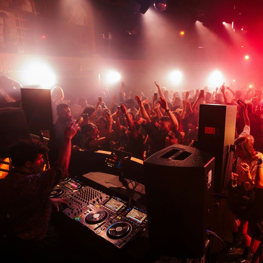 Lio Club London Dress Code