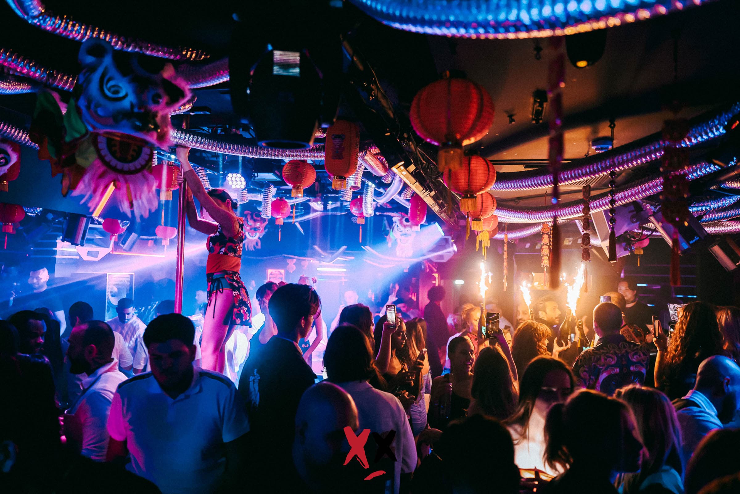 Luxx Club Table Prices, Bookings, Guestlist, and FAQ