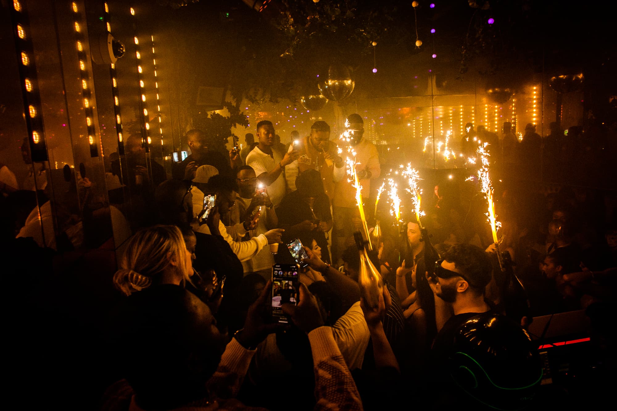 Why London Reigns Supreme: Exploring the Vibrant Nightlife Scene