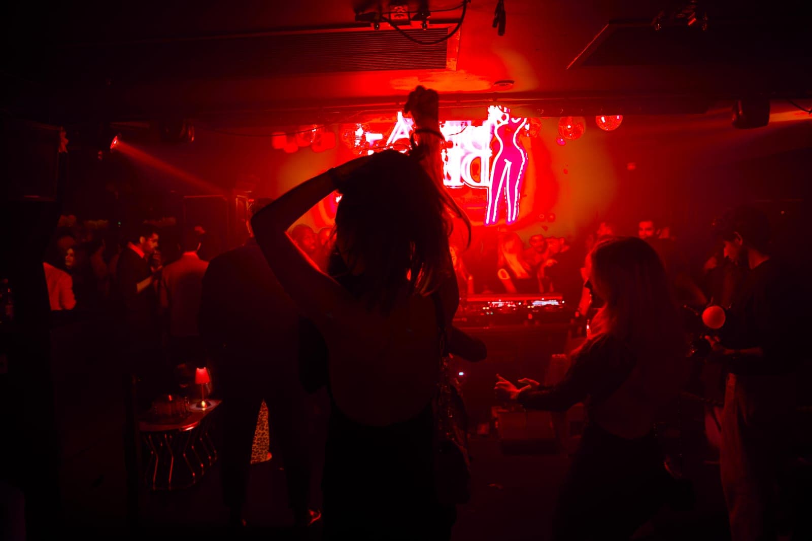 5 Hertford Street & LouLou's: How to Get In, Membership & Alternatives